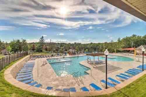 Cozy In The Heart Of The Poconos *