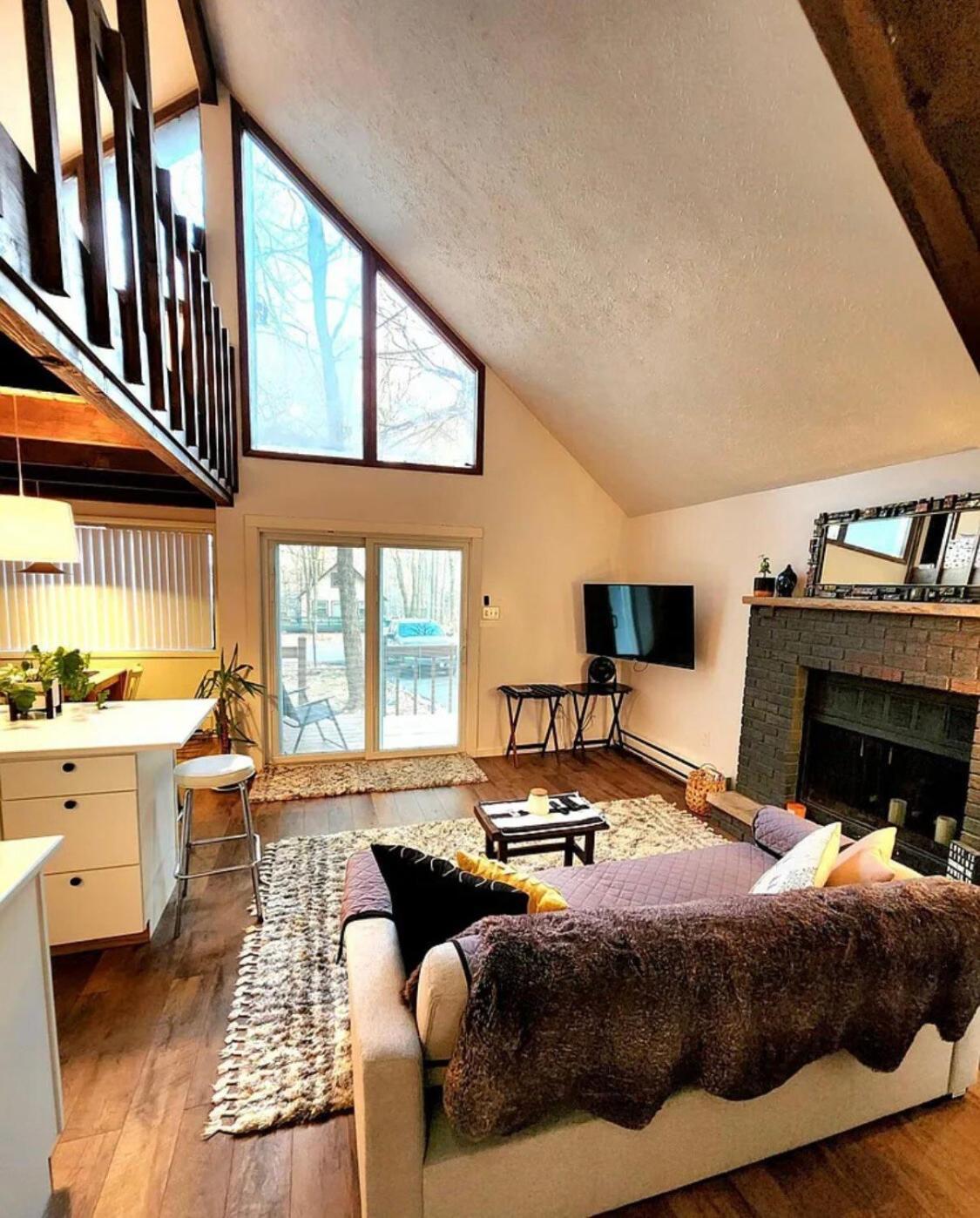 Cozy In The Heart Of The Poconos Tobyhanna